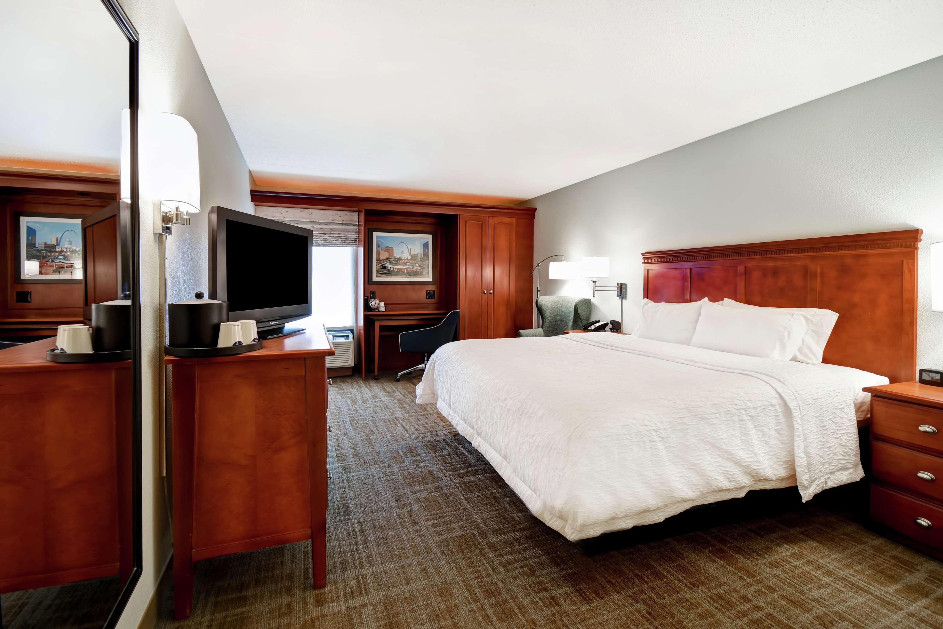 Hampton Inn St. Louis - Westport Maryland Heights Luaran gambar